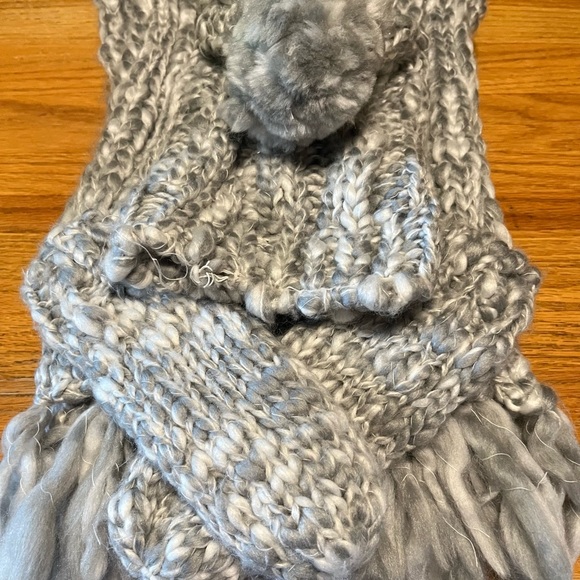 GAP KNITTED SCARF - Picture 7 of 7